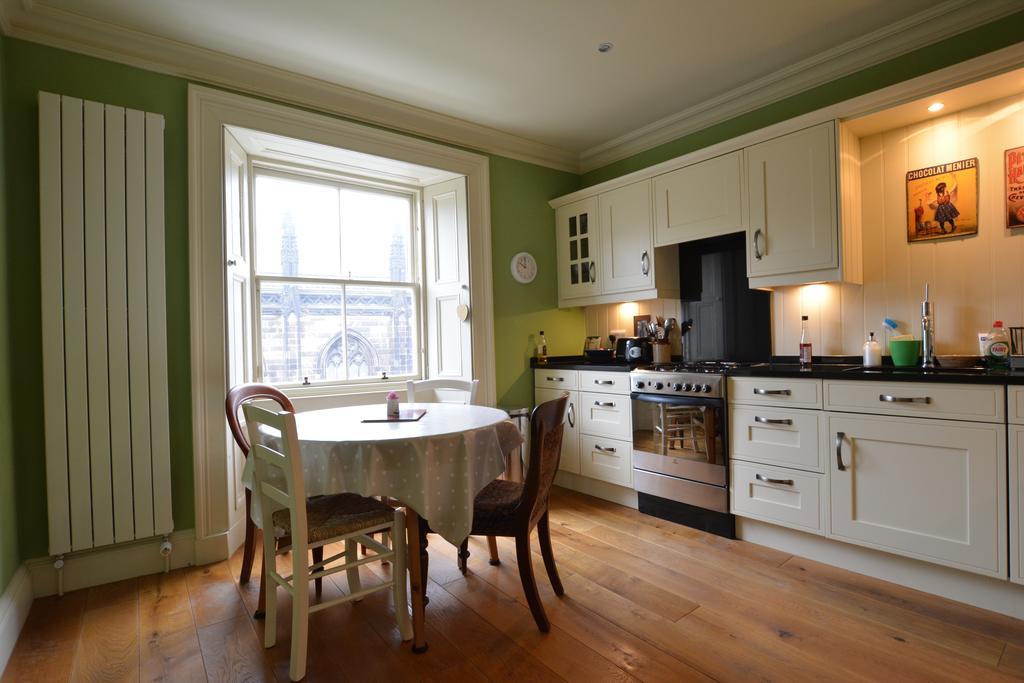 Ferienwohnung Royal Mile Elegance - Space & Luxury Edinburgh Exterior foto